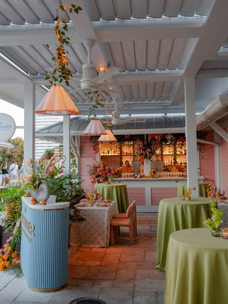 daytrader tiki bar wedding